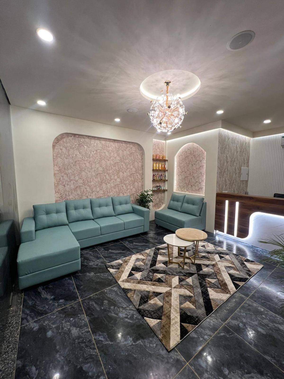 Готель Fly View Airport Residency Недумбассері Екстер'єр фото